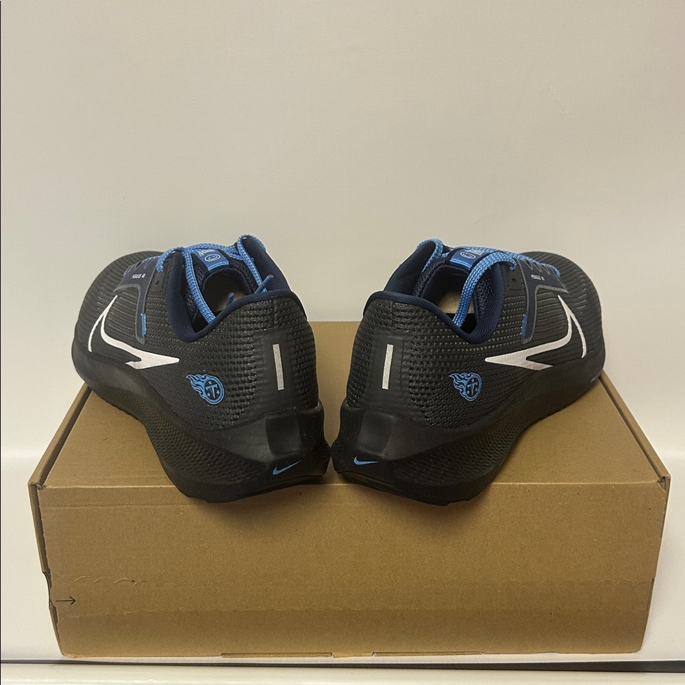 Nike Zoom Pegasus 40 Titans - Picture 4 of 5